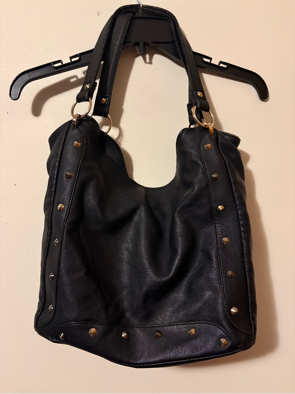 Jessica Simpson Y2K slouchy gold studded black purse